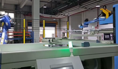 自动划膜线(机械手直接连冲压成型)